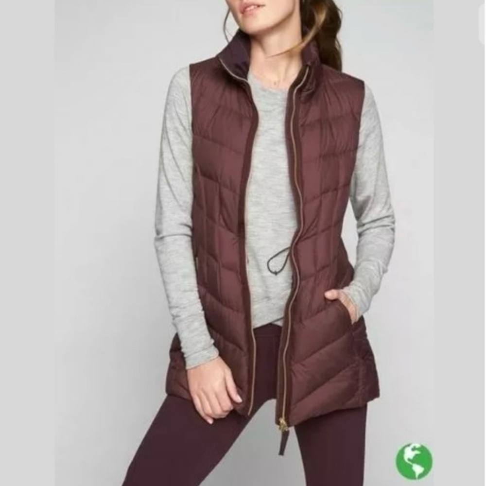 Athleta responsible down CYA vest X-small like new